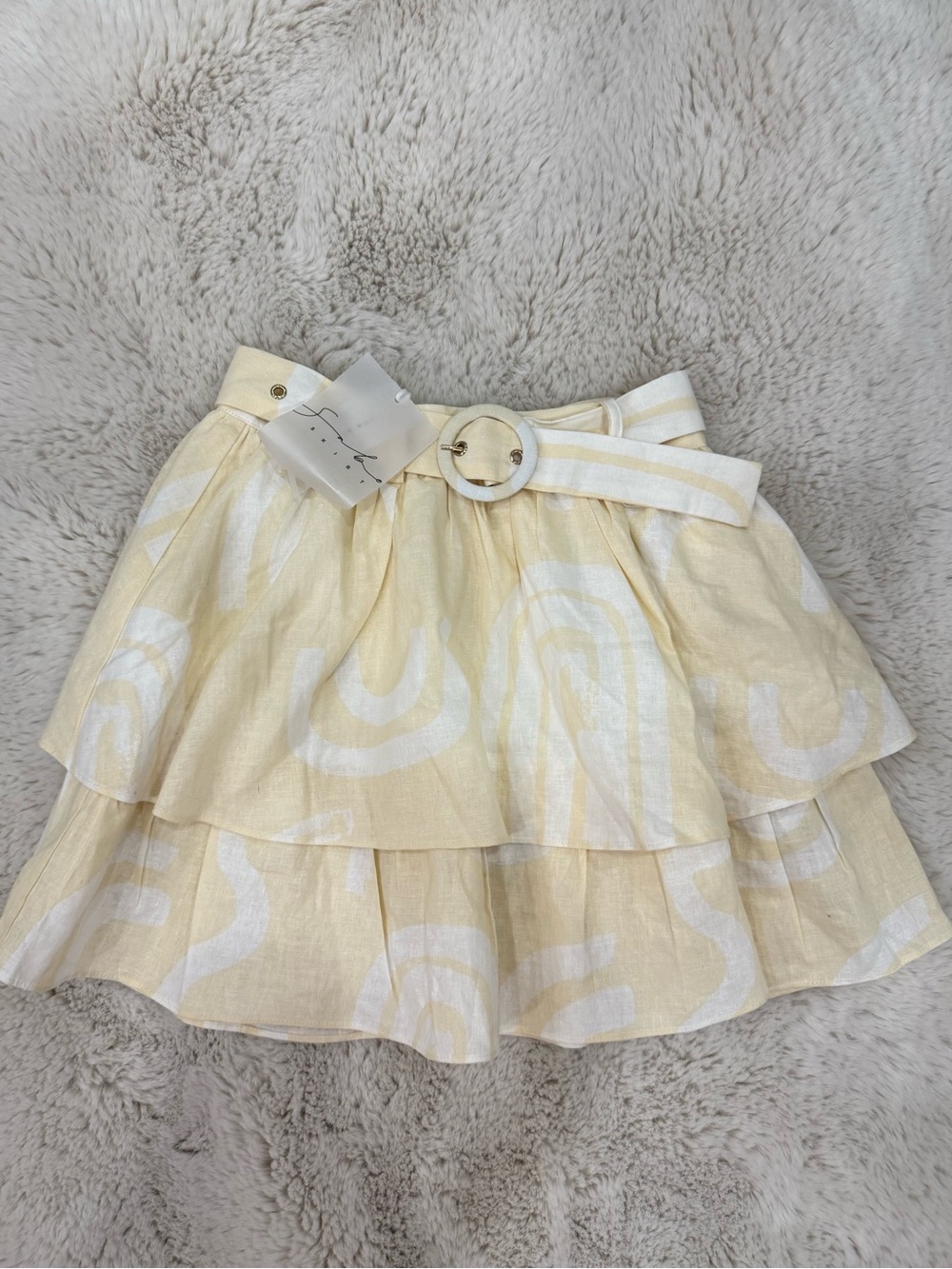 Sabo Skirt Yellow & White Tiered Circle Skater Skirt with Belt - Picture 4 of 9